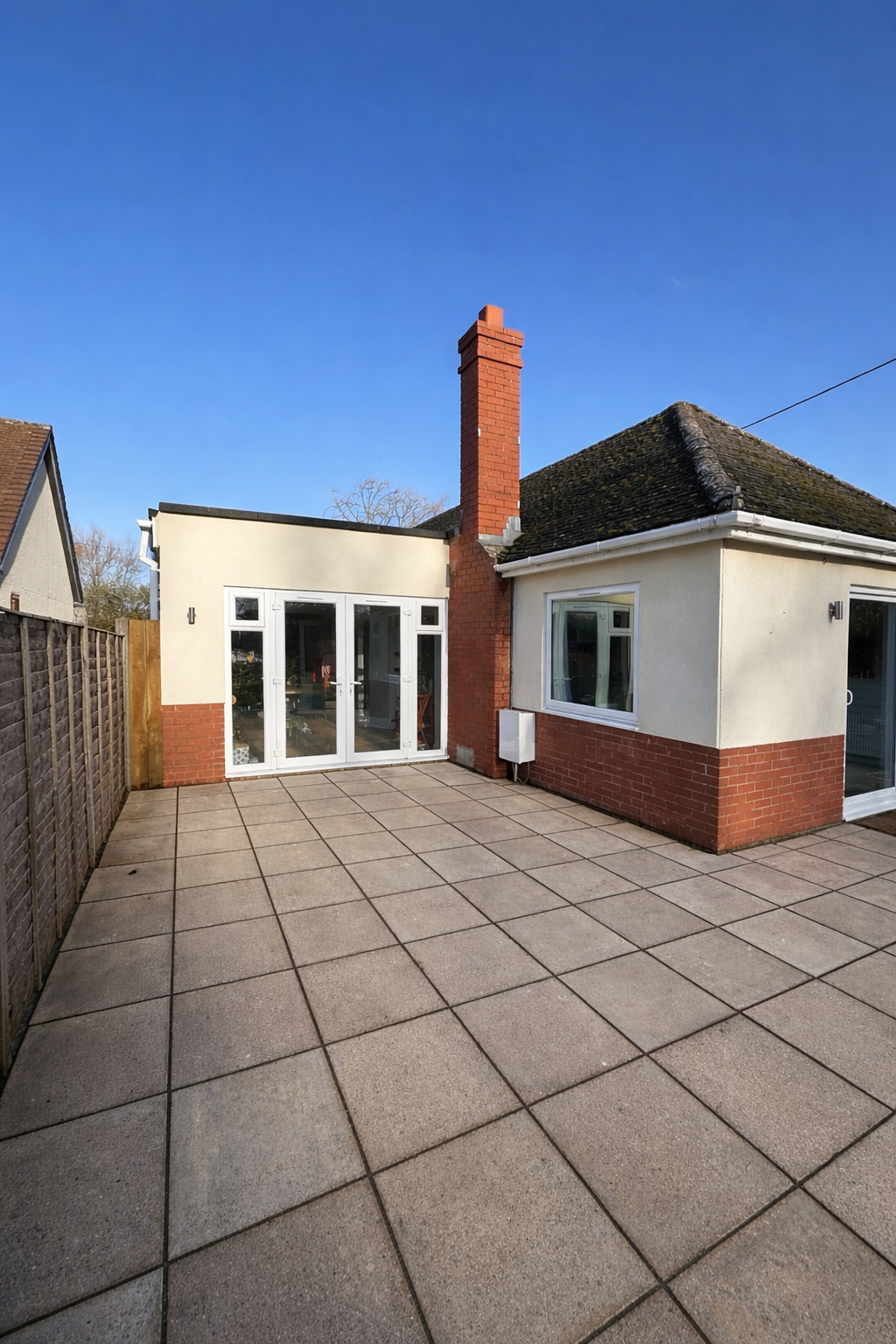 Bungalow side extension with French doors